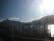 Thumbnail shows lightbox, image name shows slide